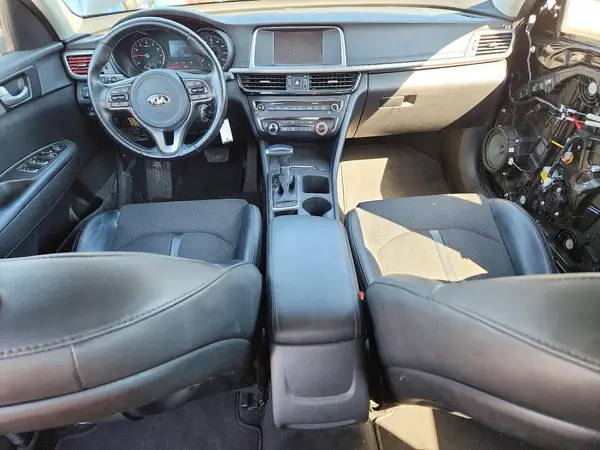 5XXGT4L32JG201675 2018 KIA OPTIMA - Image 8