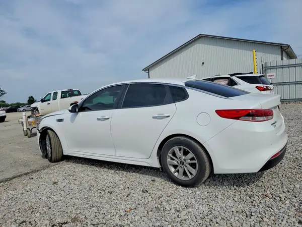 5XXGT4L32JG201708 2018 KIA OPTIMA - Image 2