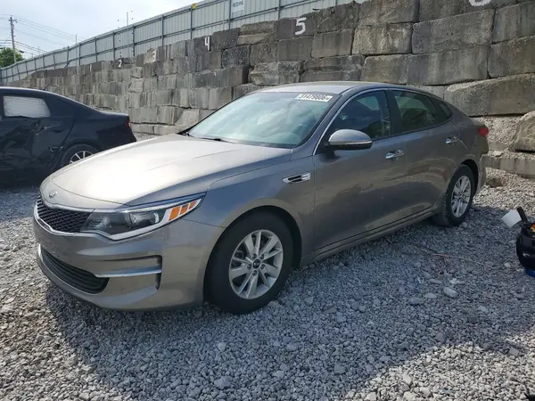 5XXGT4L32JG204754 2018 KIA OPTIMA - Image 1