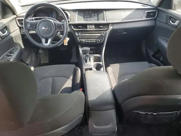 5XXGT4L32JG204754 2018 KIA OPTIMA - Image 8