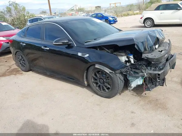 5XXGT4L32JG206343 2018 KIA OPTIMA - Image 1