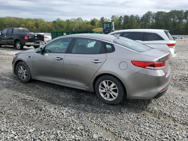 5XXGT4L32JG208593 2018 KIA OPTIMA - Image 2