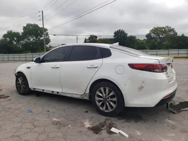 5XXGT4L32JG209713 2018 KIA OPTIMA - Image 2