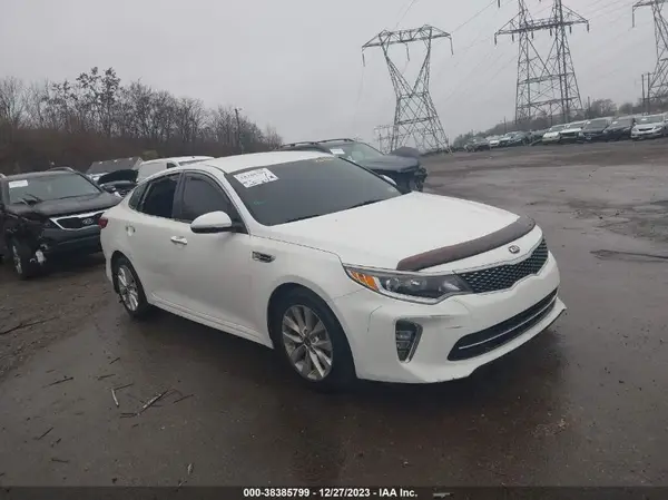 5XXGT4L32JG210702 2018 KIA OPTIMA - Image 1