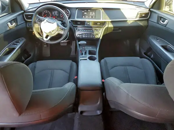 5XXGT4L32JG210800 2018 KIA OPTIMA - Image 8