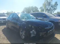 5XXGT4L32JG213065 2018 KIA OPTIMA