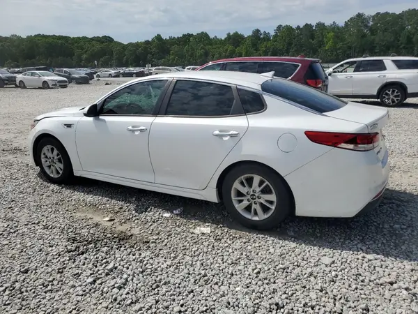 5XXGT4L32JG213664 2018 KIA OPTIMA - Image 2