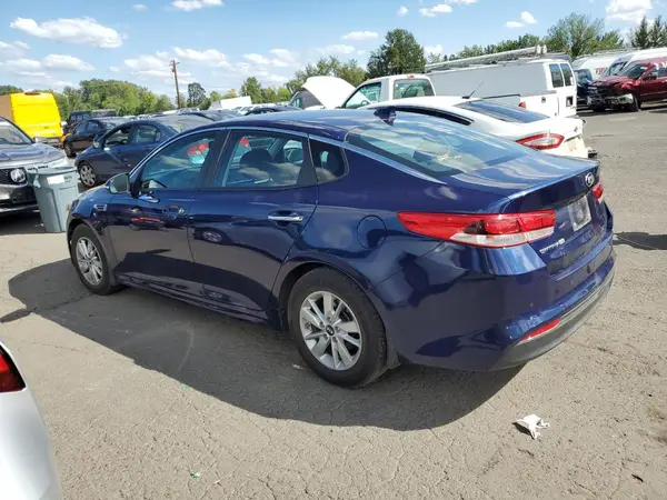 5XXGT4L32JG214362 2018 KIA OPTIMA - Image 2