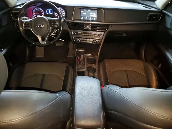 5XXGT4L32JG215799 2018 KIA OPTIMA - Image 8