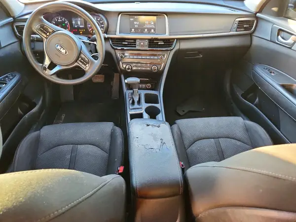 5XXGT4L32JG217553 2018 KIA OPTIMA - Image 8