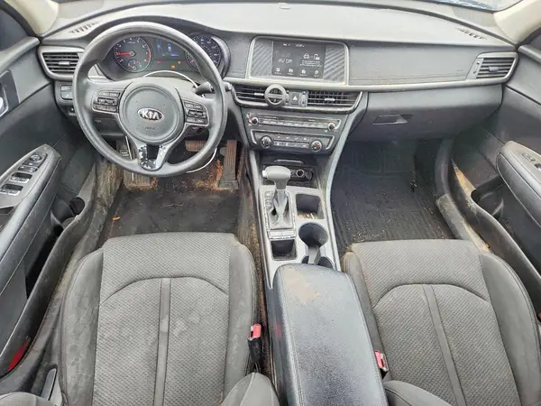 5XXGT4L32JG217939 2018 KIA OPTIMA - Image 8