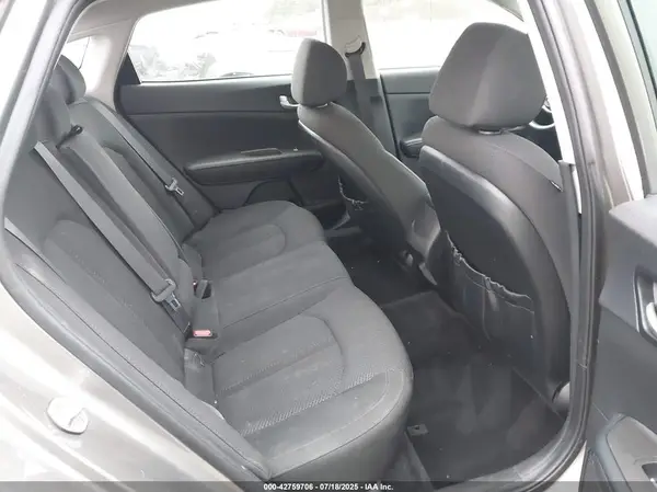 5XXGT4L32JG220369 2018 KIA OPTIMA - Image 8