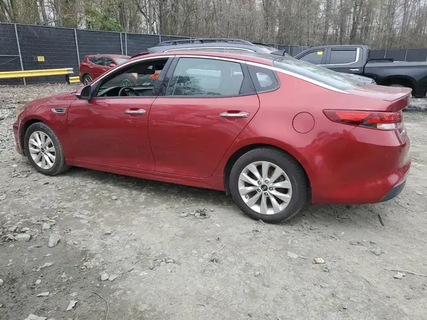 5XXGT4L32JG221358 2018 KIA OPTIMA - Image 2