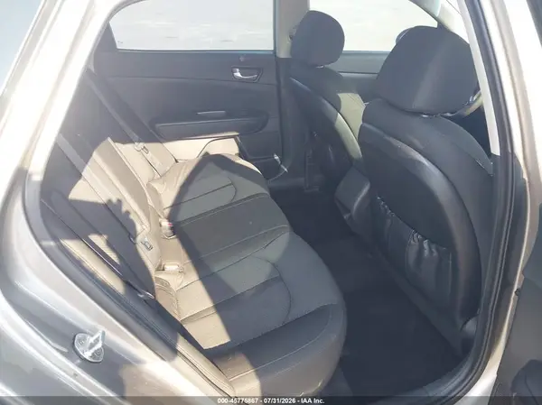 5XXGT4L32JG222462 2018 KIA OPTIMA - Image 8