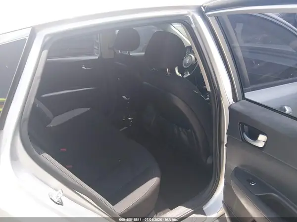 5XXGT4L32JG222865 2018 KIA OPTIMA - Image 8