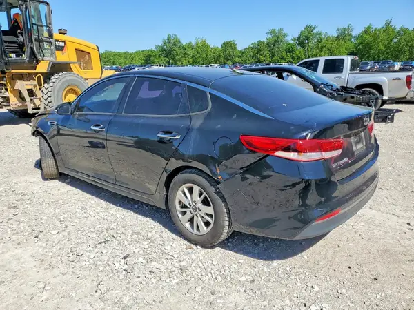 5XXGT4L32JG225393 2018 KIA OPTIMA - Image 2