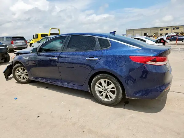 5XXGT4L32JG226768 2018 KIA OPTIMA - Image 2