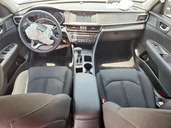 5XXGT4L32JG226768 2018 KIA OPTIMA - Image 8