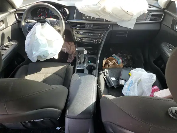 5XXGT4L32JG227564 2018 KIA OPTIMA - Image 8
