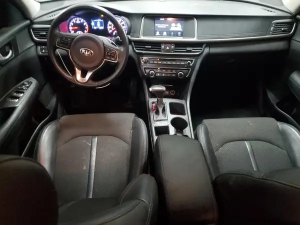 5XXGT4L32JG230870 2018 KIA OPTIMA - Image 8