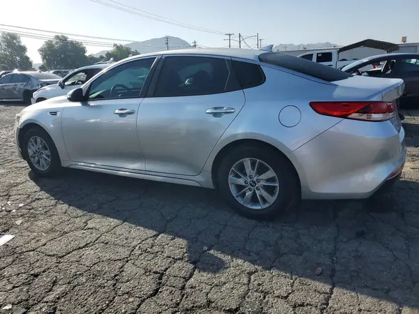 5XXGT4L32JG232621 2018 KIA OPTIMA - Image 2
