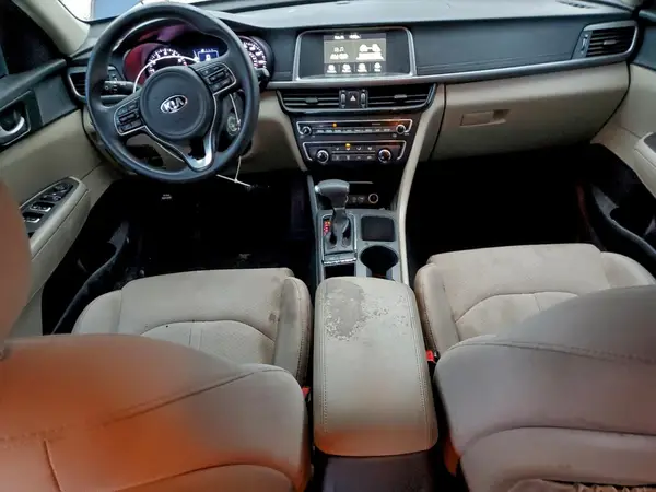 5XXGT4L32JG234742 2018 KIA OPTIMA - Image 8