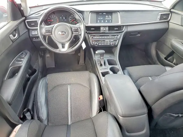 5XXGT4L32JG234854 2018 KIA OPTIMA - Image 8