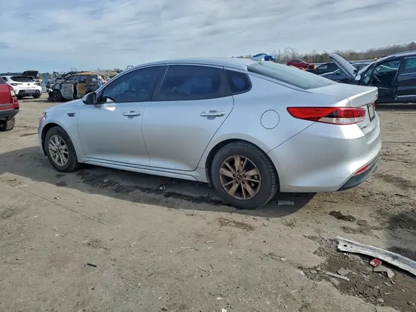 5XXGT4L32JG234949 2018 KIA OPTIMA - Image 2