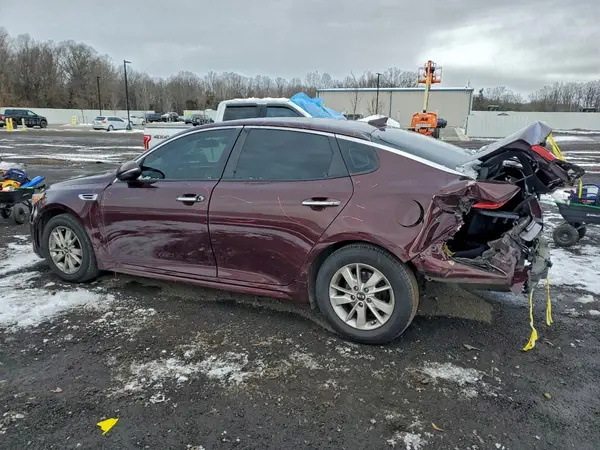 5XXGT4L32JG235549 2018 KIA OPTIMA - Image 2