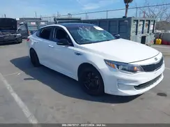5XXGT4L32JG239438 2018 KIA OPTIMA