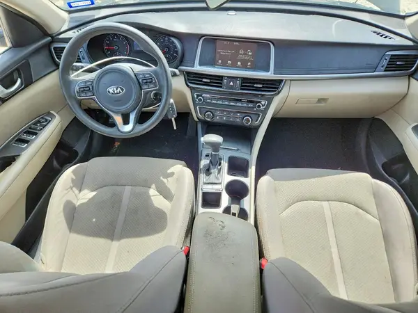5XXGT4L32JG240993 2018 KIA OPTIMA - Image 8