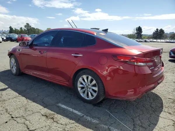 5XXGT4L32JG241044 2018 KIA OPTIMA - Image 2