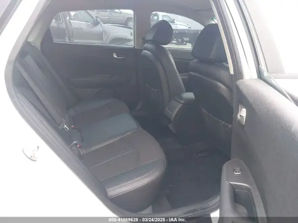 5XXGT4L32JG241187 2018 KIA OPTIMA - Image 8