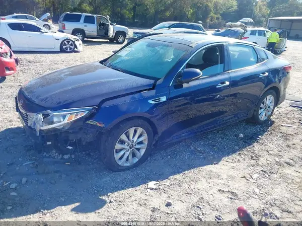 5XXGT4L32JG242436 2018 KIA OPTIMA - Image 2