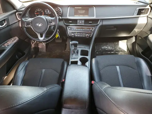 5XXGT4L32JG242954 2018 KIA OPTIMA - Image 8