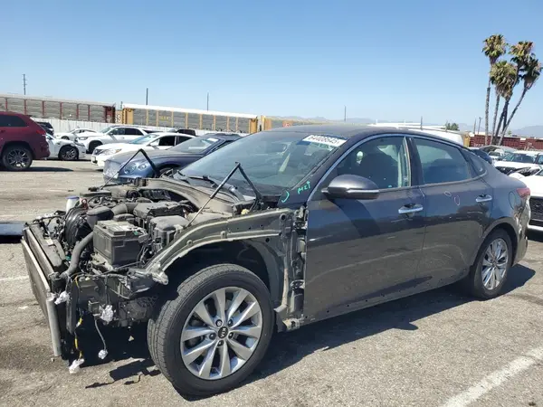 5XXGT4L32JG244283 2018 KIA OPTIMA - Image 1