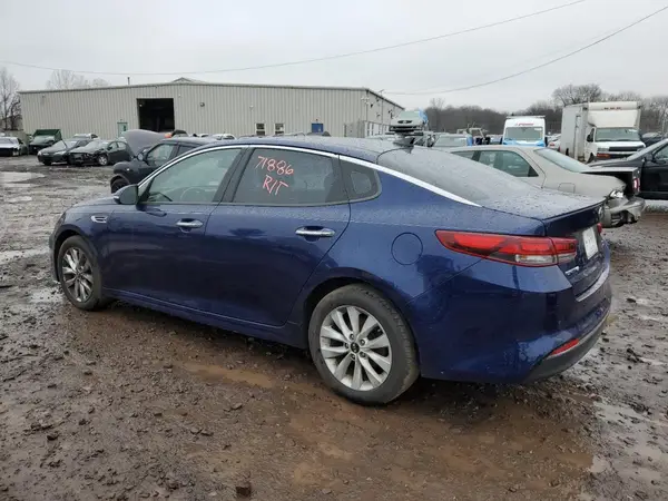 5XXGT4L32JG247281 2018 KIA OPTIMA - Image 2