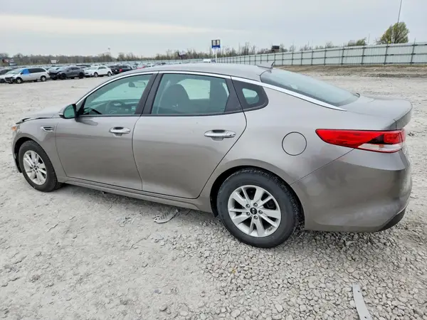 5XXGT4L32JG249189 2018 KIA OPTIMA - Image 2