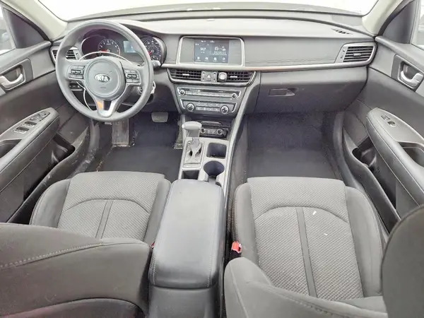 5XXGT4L32JG249189 2018 KIA OPTIMA - Image 8