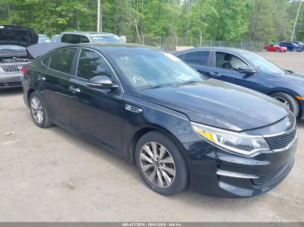 5XXGT4L32JG253713 2018 KIA OPTIMA - Image 1