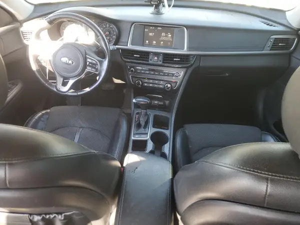 5XXGT4L32JG254554 2018 KIA OPTIMA - Image 8