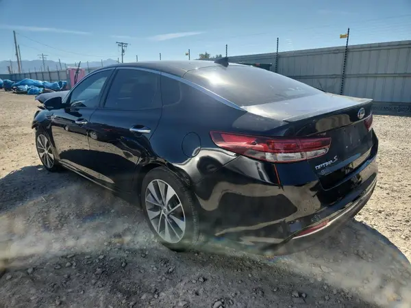 5XXGT4L32JG255560 2018 KIA OPTIMA - Image 2