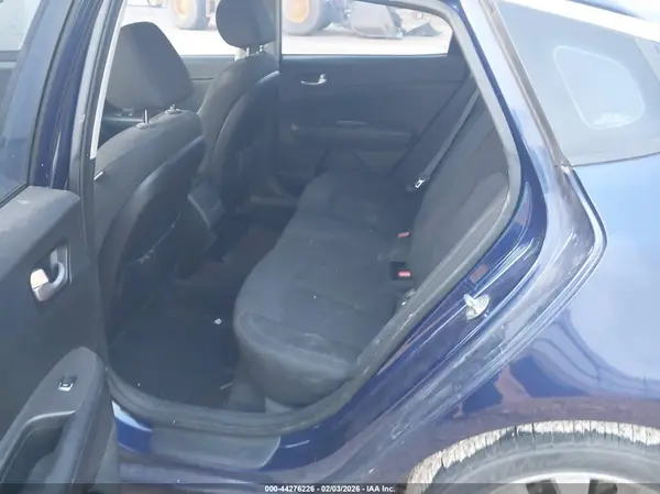5XXGT4L32JG255655 2018 KIA OPTIMA - Image 8