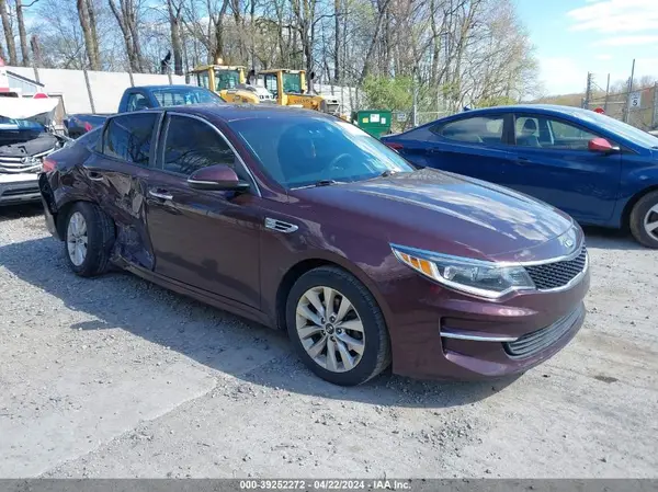 5XXGT4L32JG258541 2018 KIA OPTIMA - Image 1