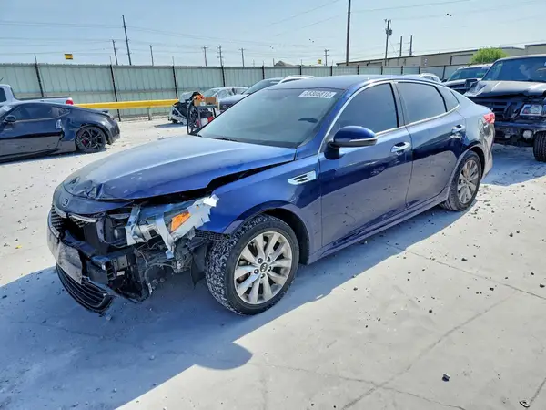 5XXGT4L32JG258765 2018 KIA OPTIMA - Image 1