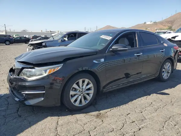 5XXGT4L32JG260113 2018 KIA OPTIMA - Image 1