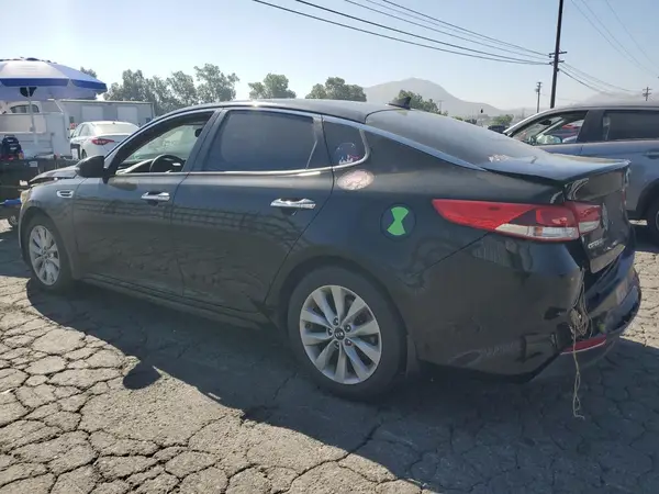 5XXGT4L32JG260113 2018 KIA OPTIMA - Image 2