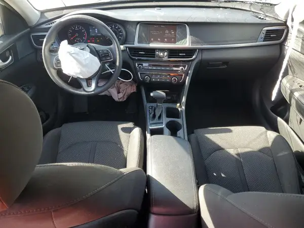 5XXGT4L32JG260614 2018 KIA OPTIMA - Image 8
