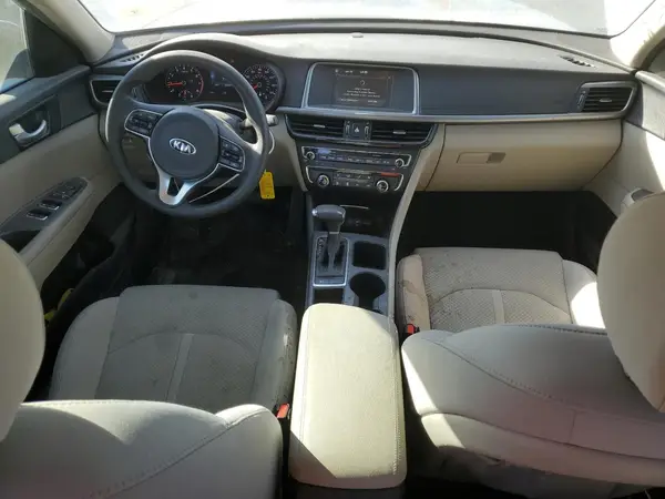 5XXGT4L32JG263013 2018 KIA OPTIMA - Image 8