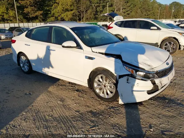 5XXGT4L32JG265716 2018 KIA OPTIMA - Image 1